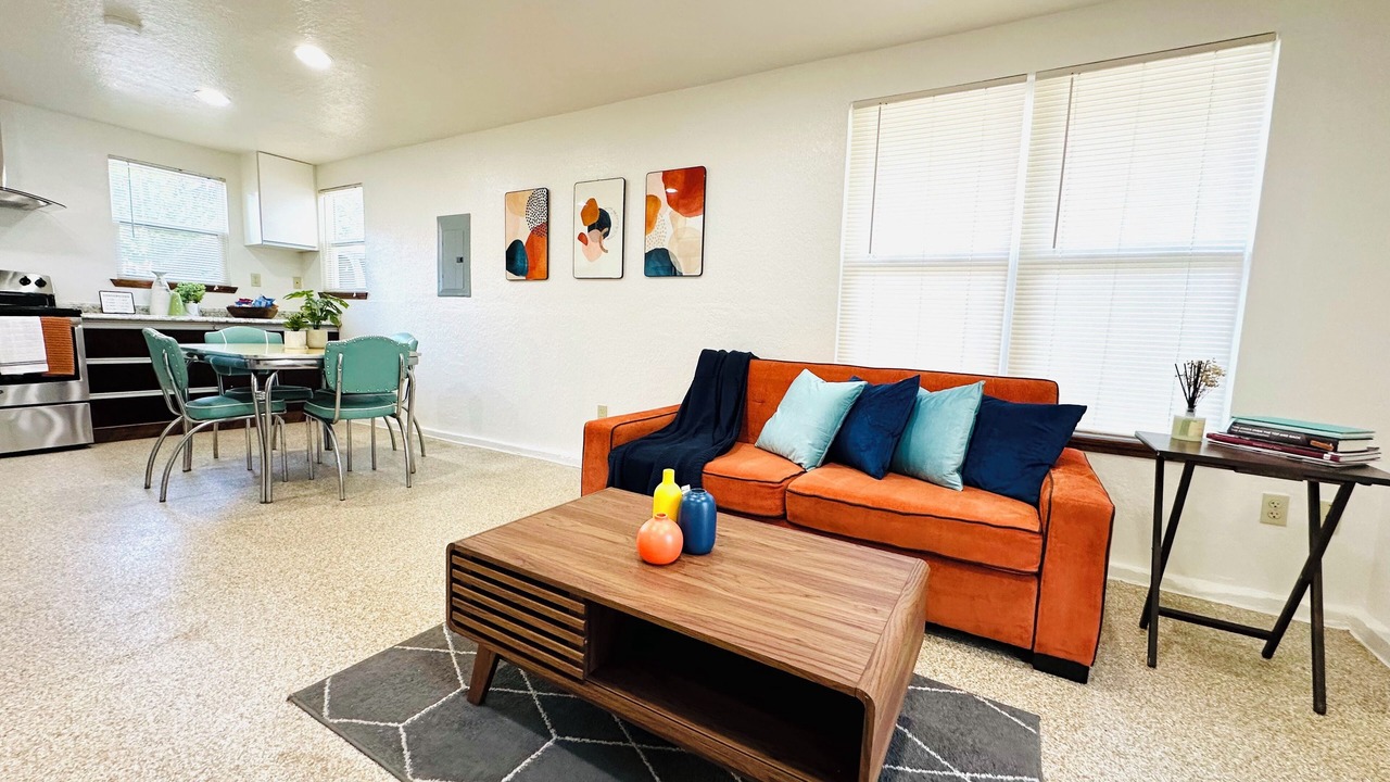 Photo of Livingroom in Norman