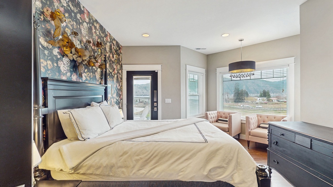 Photo of Bedroom in Manson