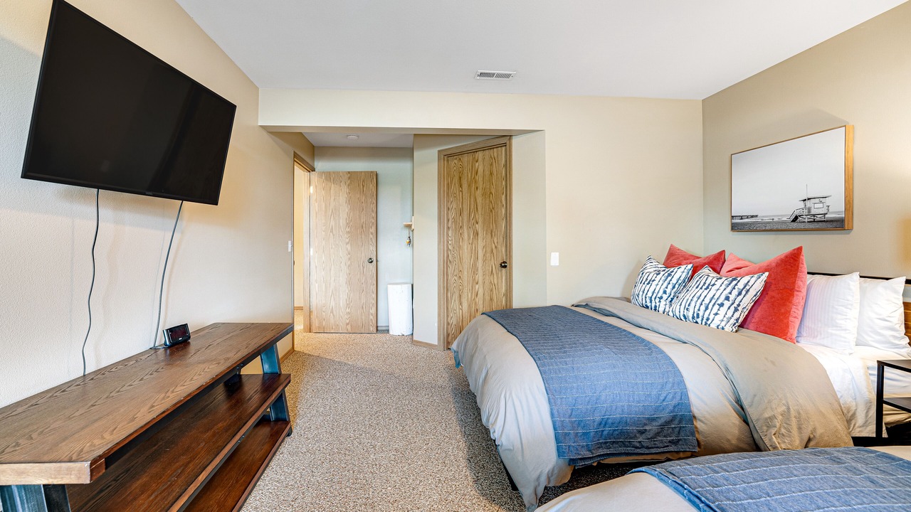 Photo of Bedroom in Manson
