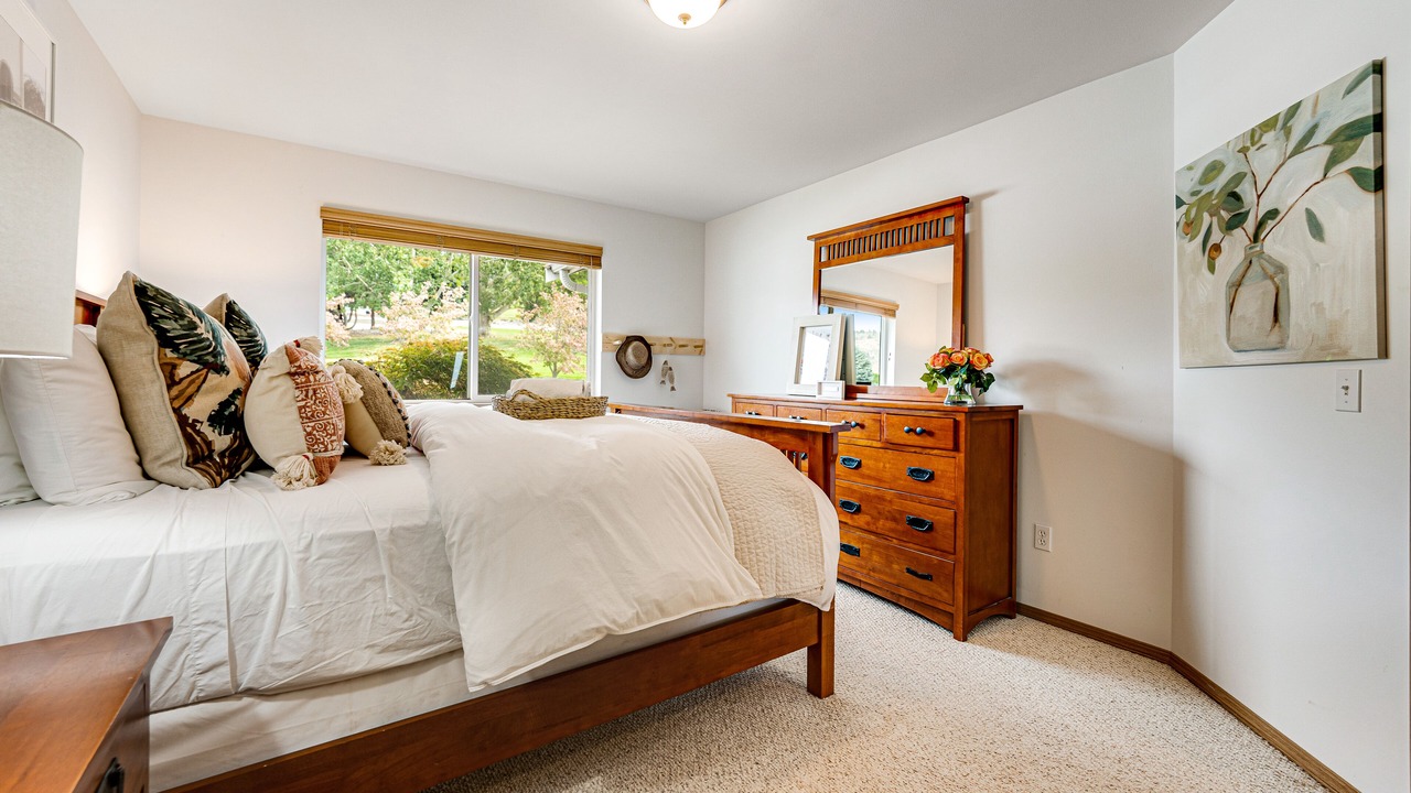 Photo of Bedroom in Manson