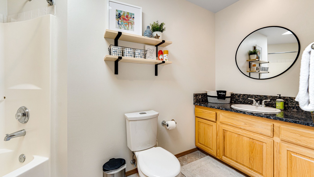 Photo of Bathroom in Manson