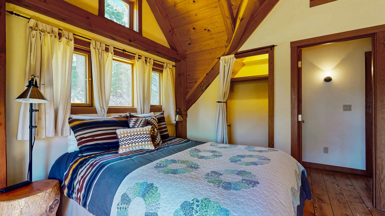 Photo of Bedroom in Chelan