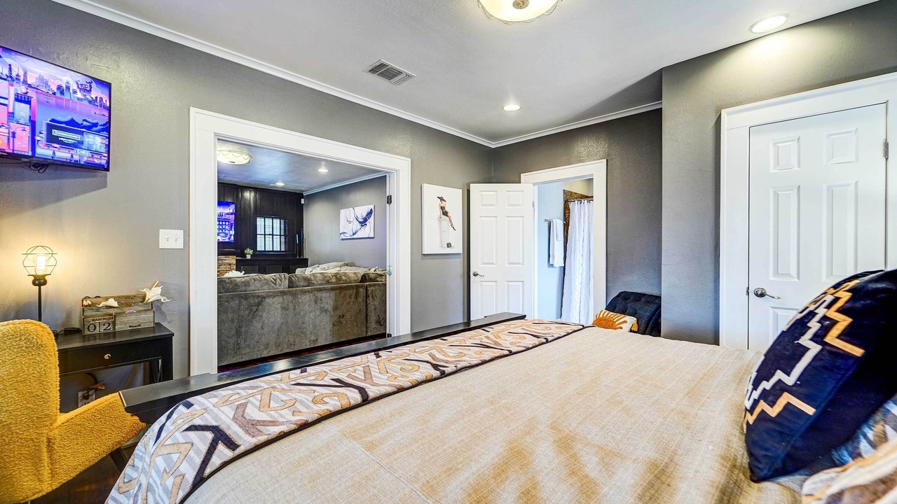 Photo of Bedroom in North Overton