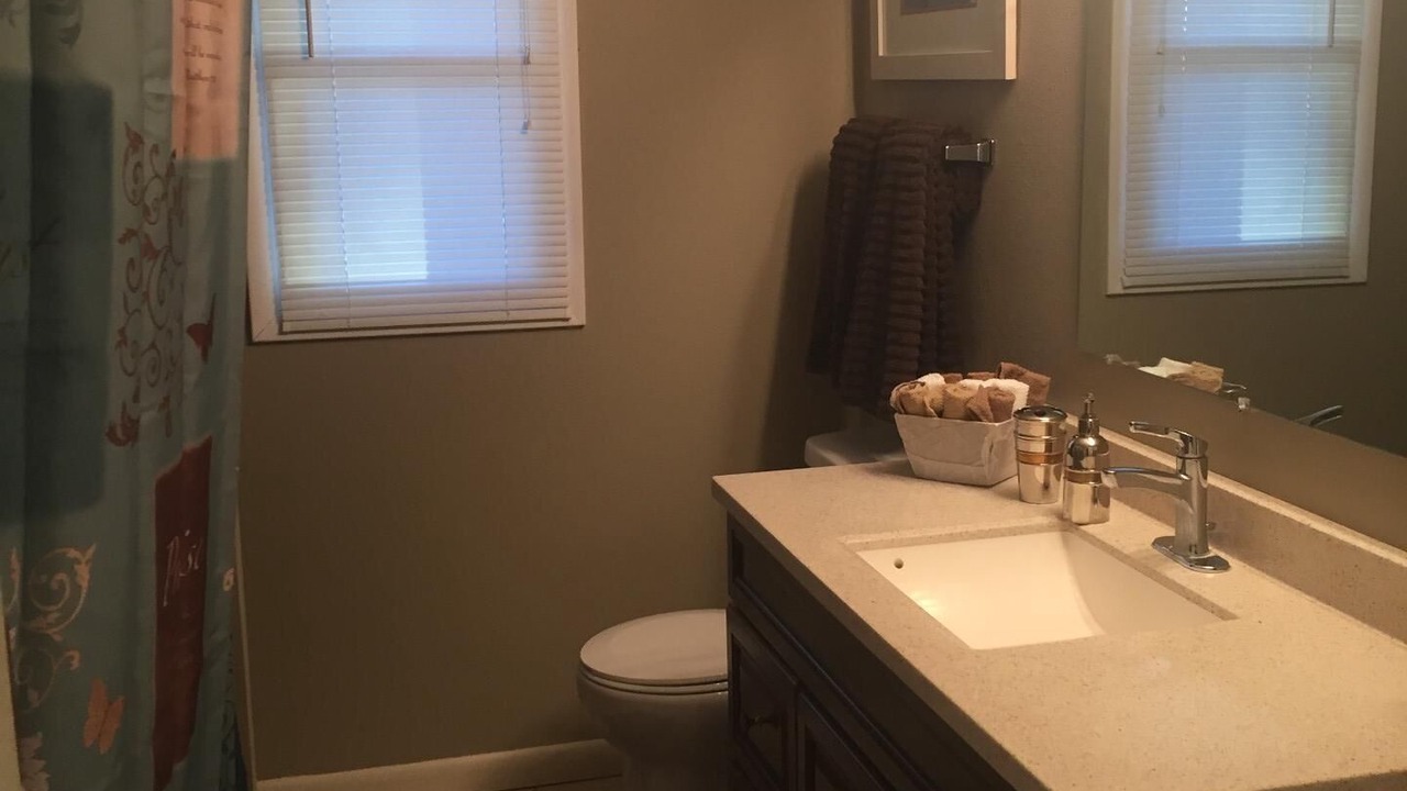 Photo of Bathroom in Lincoln