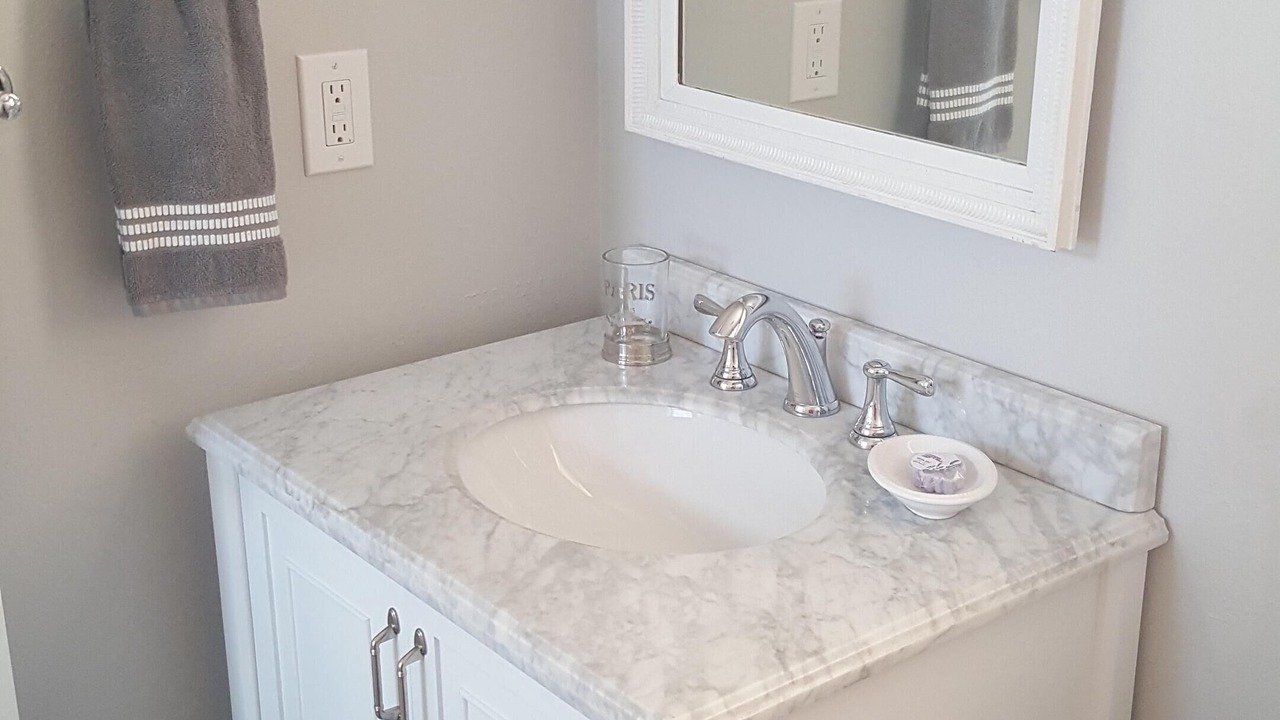 Photo of Bathroom in Oak Harbor