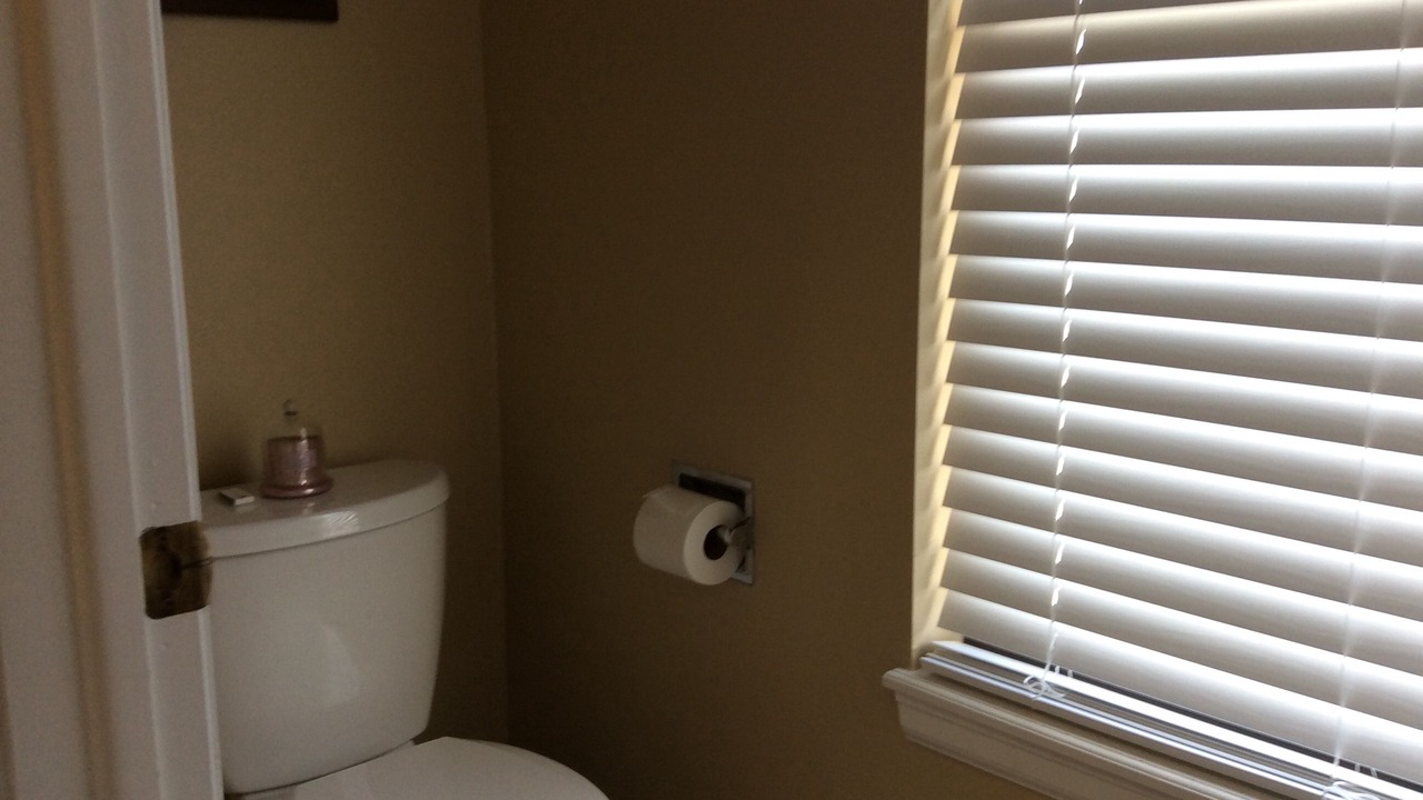 Photo of Bathroom in Pheasant Run