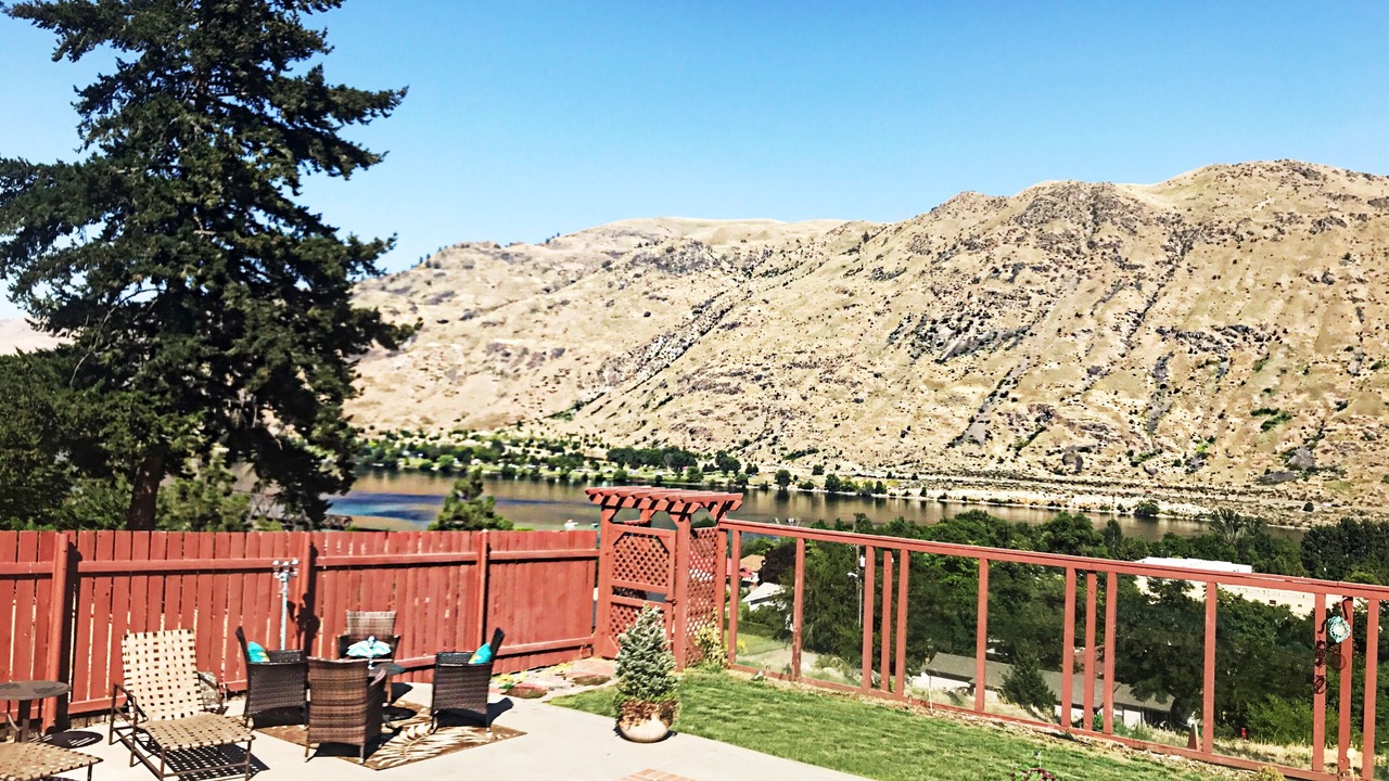 Photo of Others in Chelan Falls