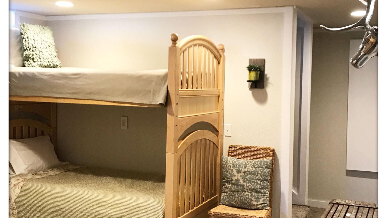 Photo of Bedroom in Chelan Falls