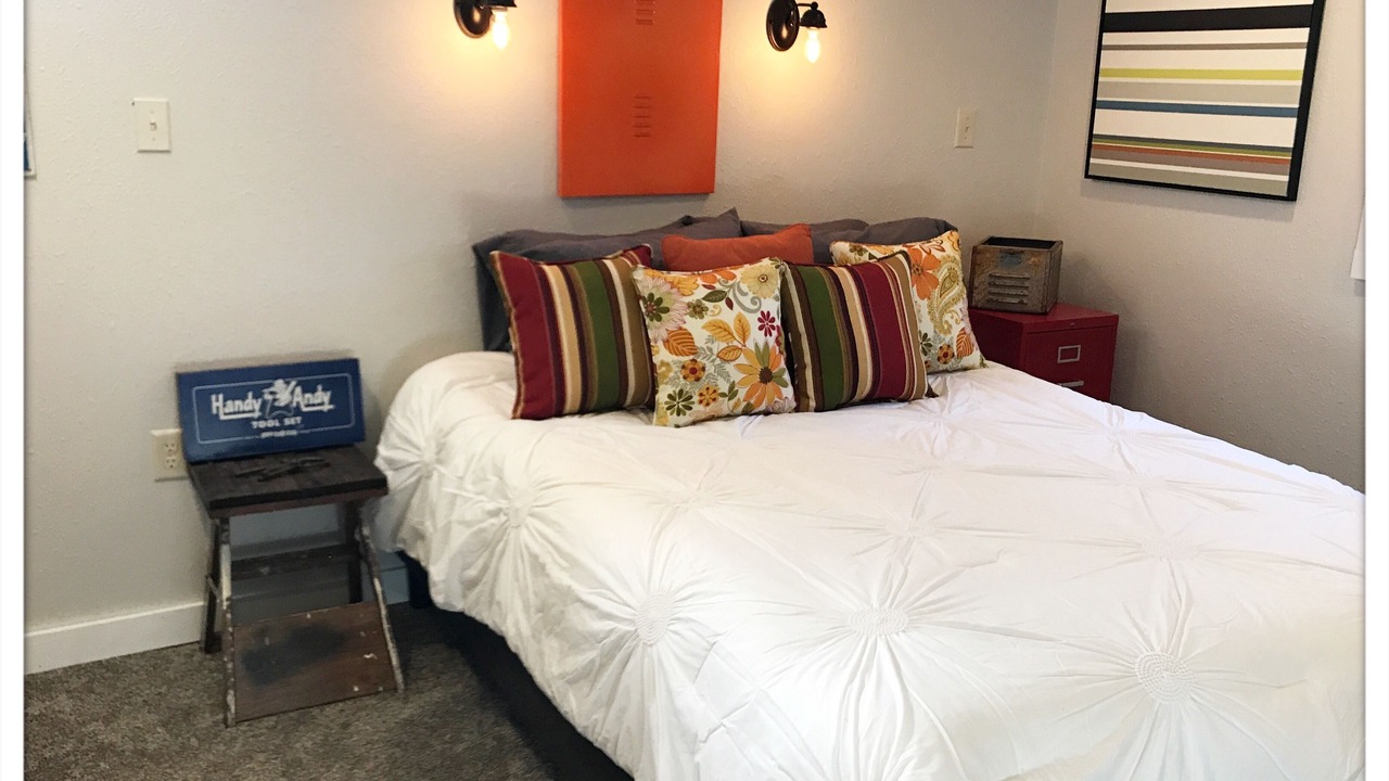 Photo of Bedroom in Chelan Falls