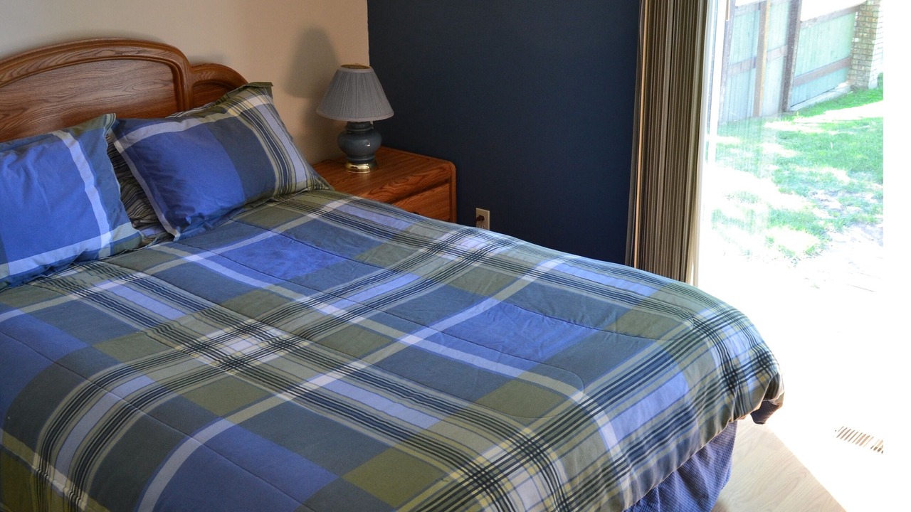 Photo of Bedroom in Oroville