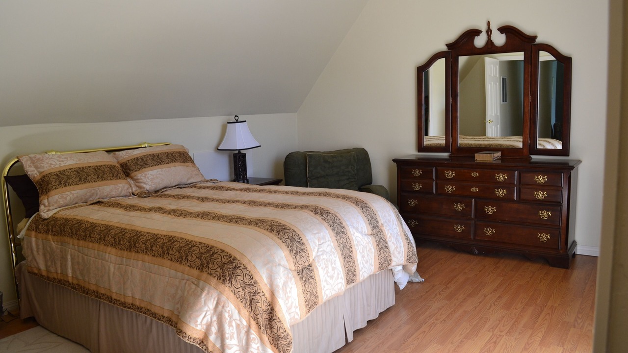 Photo of Bedroom in Oroville