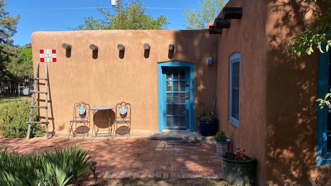 Photo of Patio Balcony in Alamedan Valley