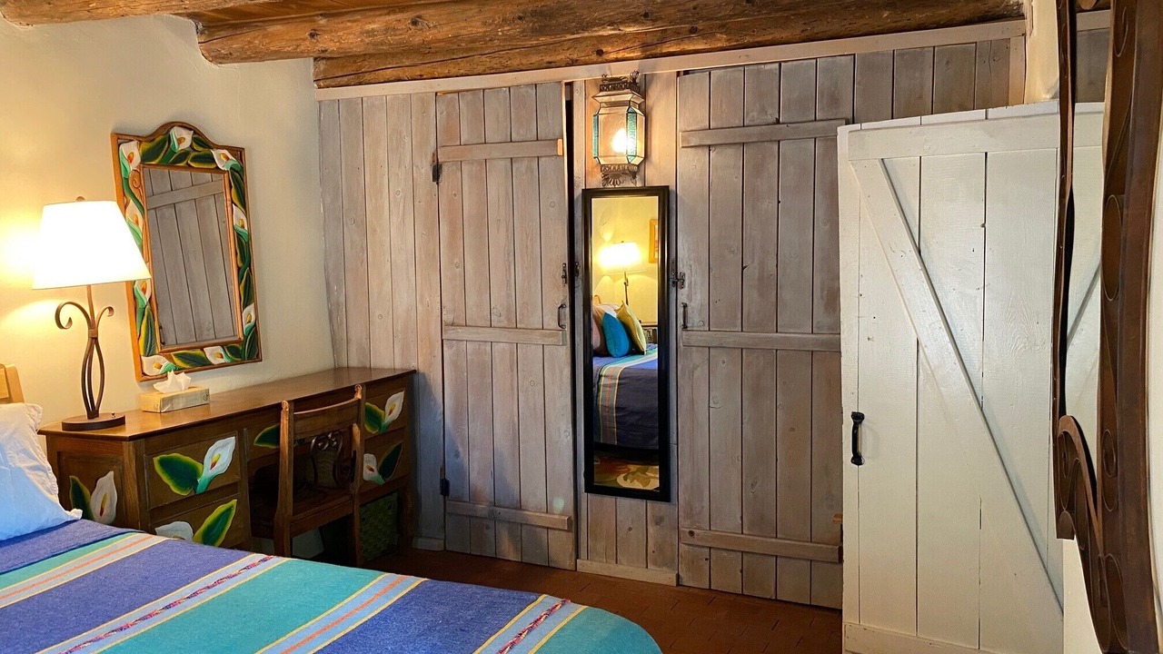 Photo of Bedroom in Alamedan Valley