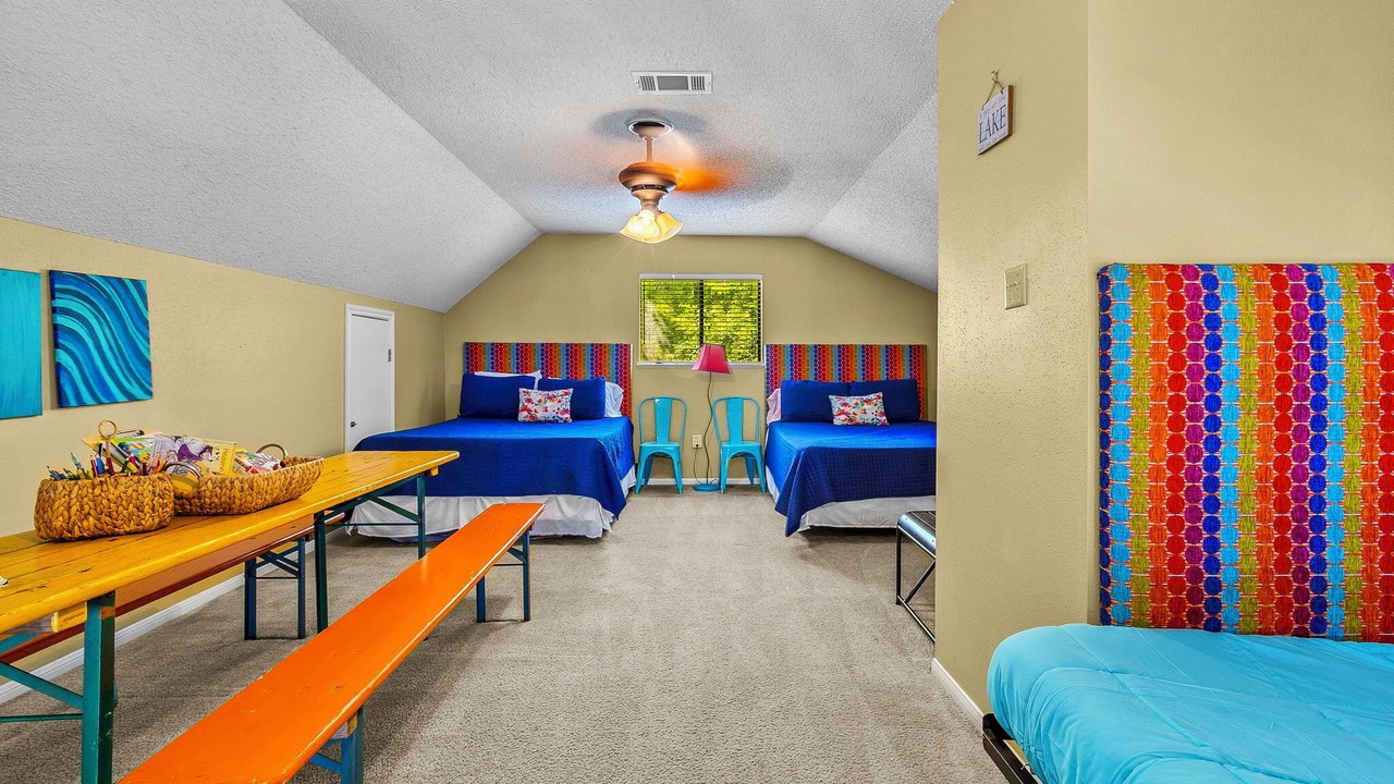 Photo of Bedroom in Pointblank