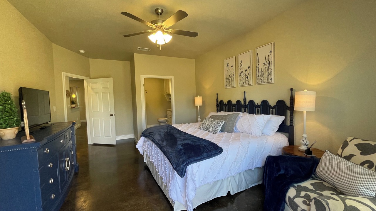 Photo of Bedroom in Woodway