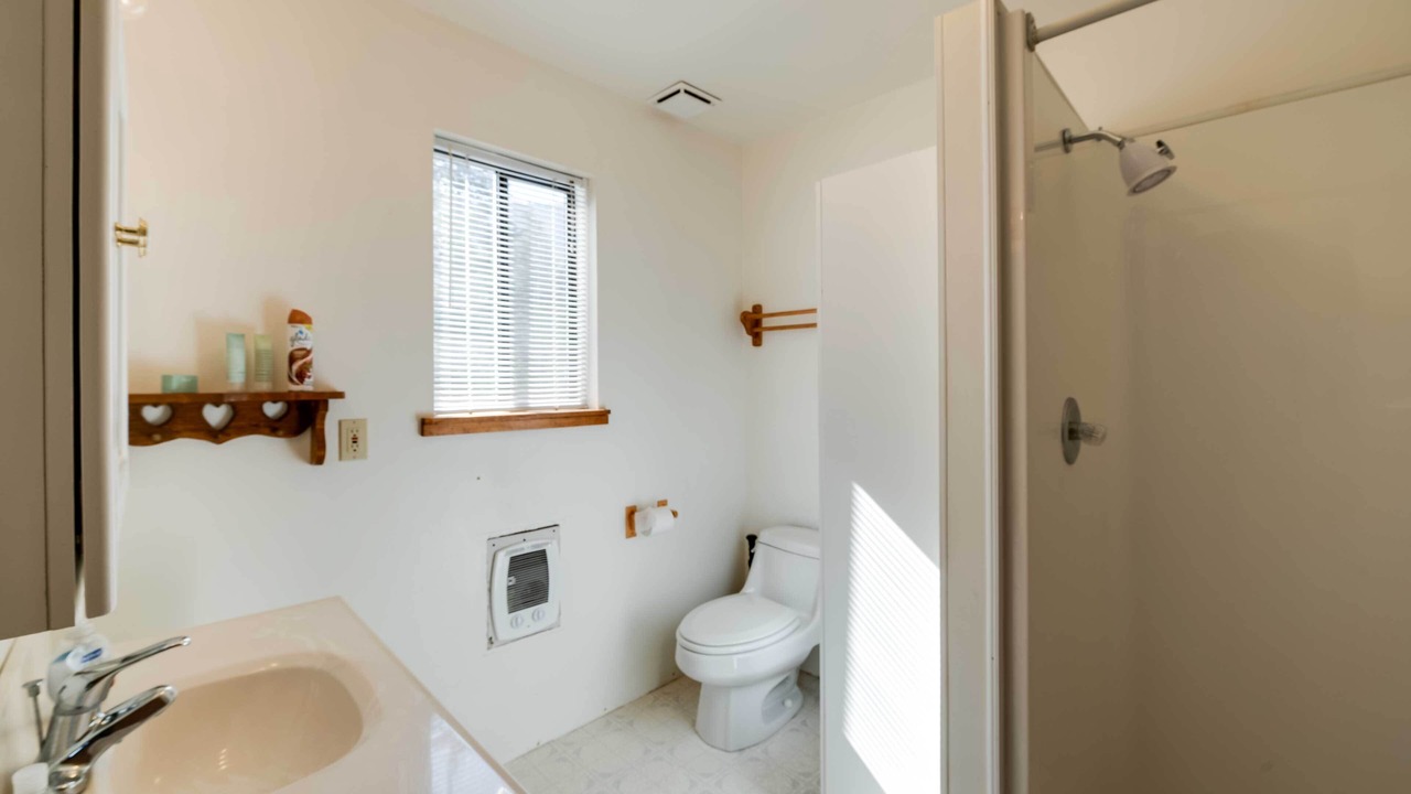 Photo of Bathroom in Okanogan