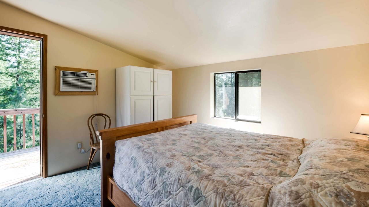Photo of Bedroom in Okanogan
