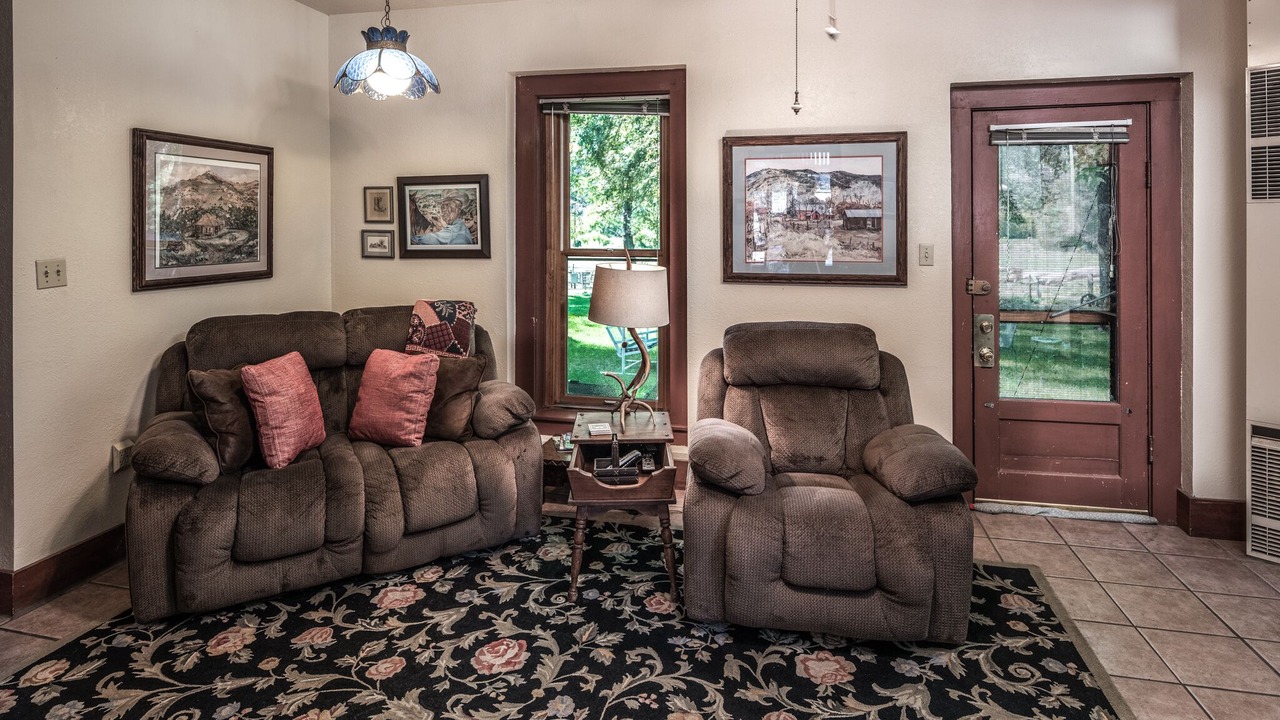 Photo of Livingroom in Glencoe