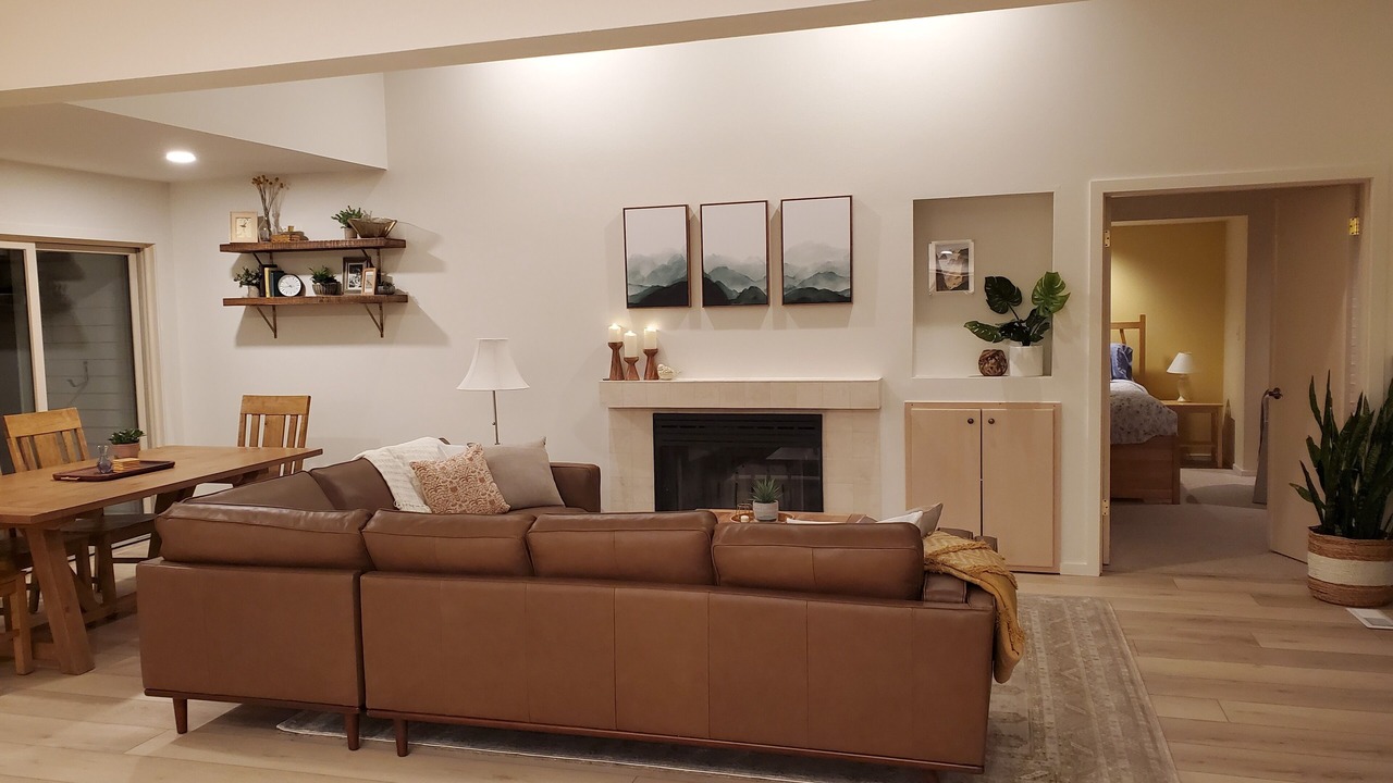 Photo of Livingroom in Wapato Point