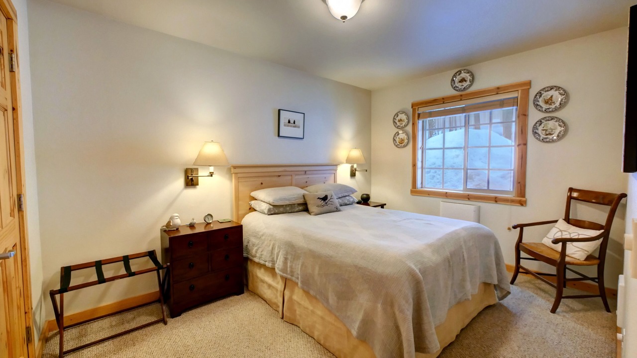 Photo of Bedroom in Winthrop
