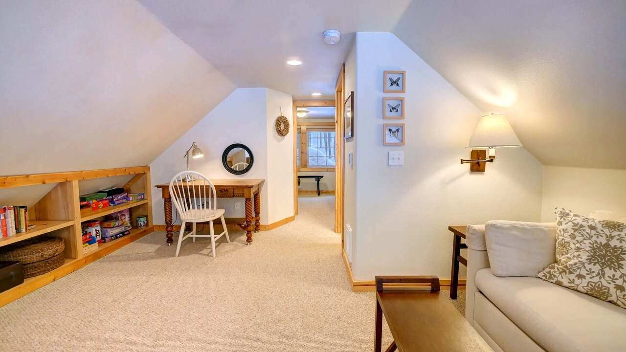Photo of Livingroom in Winthrop