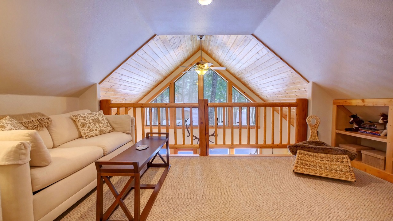 Photo of Livingroom in Winthrop