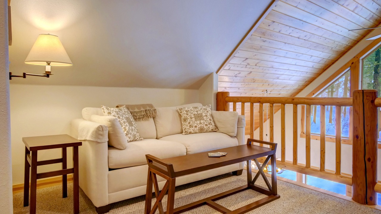 Photo of Livingroom in Winthrop