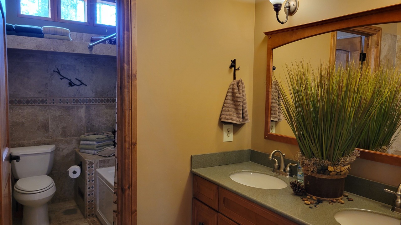 Photo of Bathroom in Grand Lake