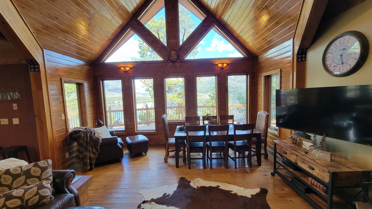 Photo of Bedroom in Grand Lake