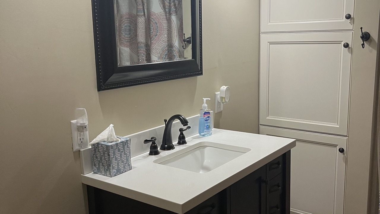 Photo of Bathroom in Keosauqua