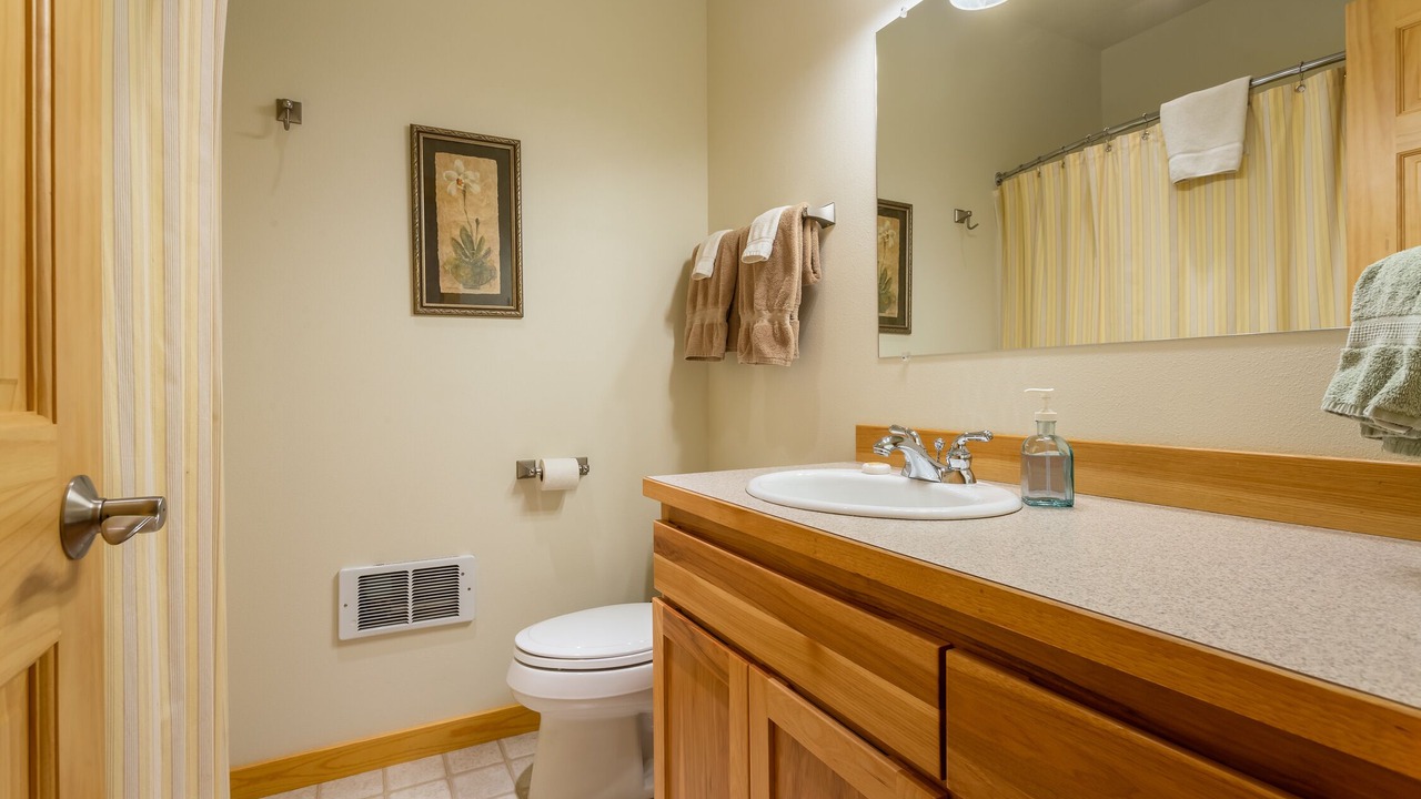 Photo of Bathroom in Winthrop