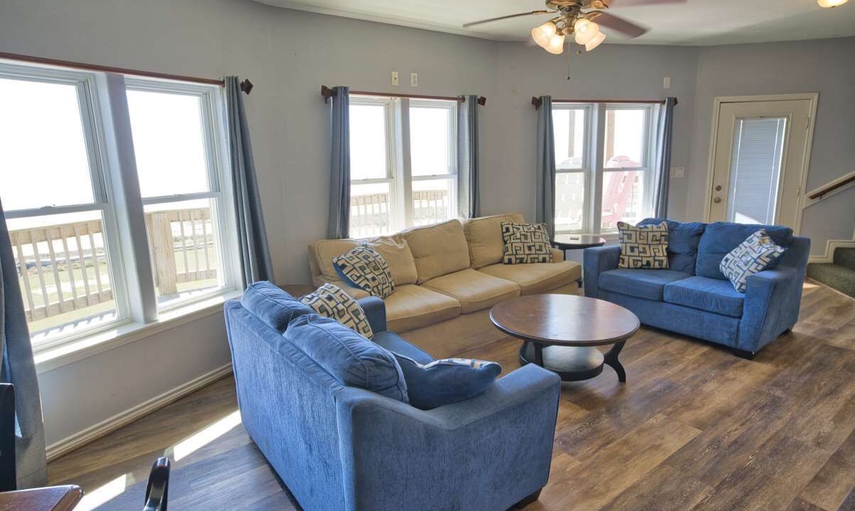 Photo of Livingroom in Cedar Lane