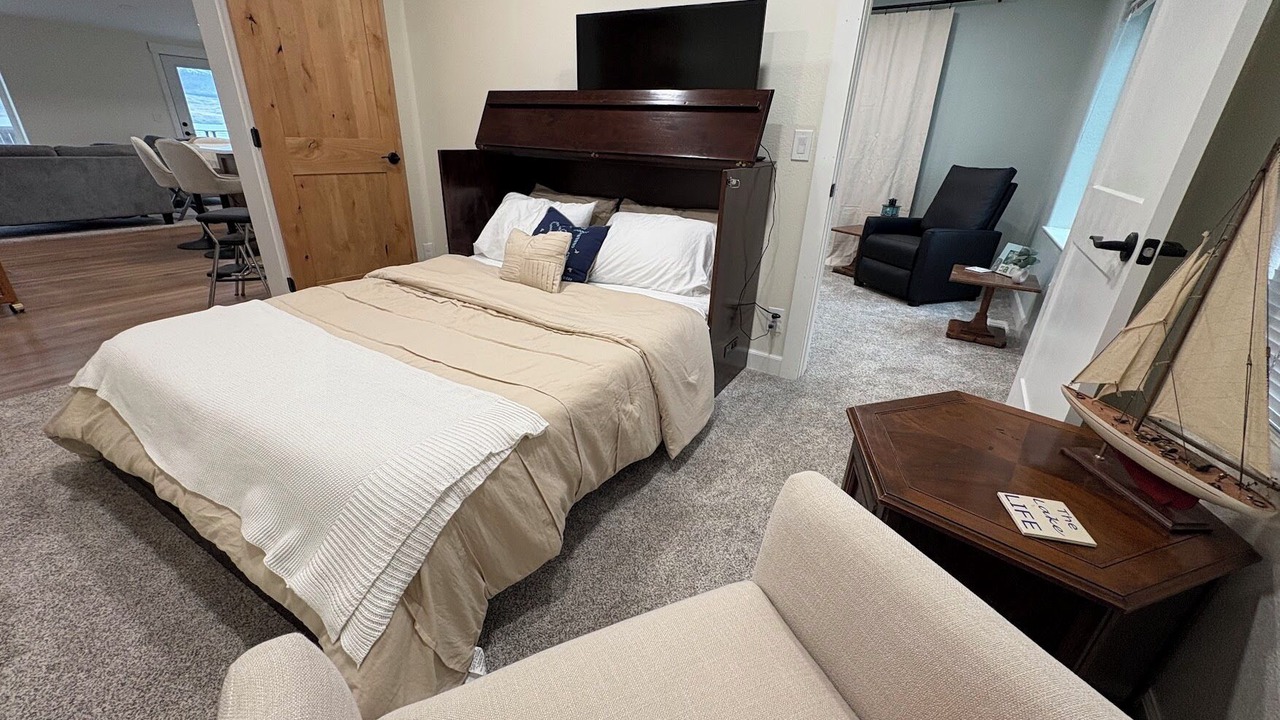 Photo of Bedroom in Davenport