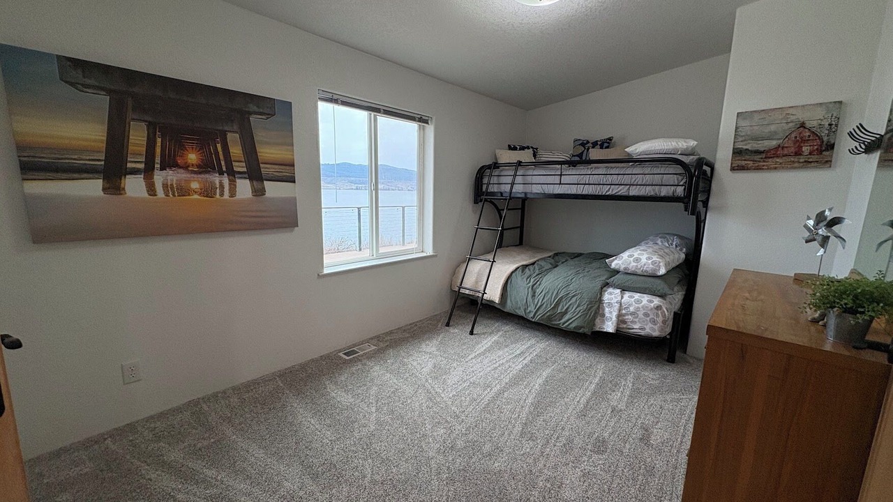 Photo of Bedroom in Davenport