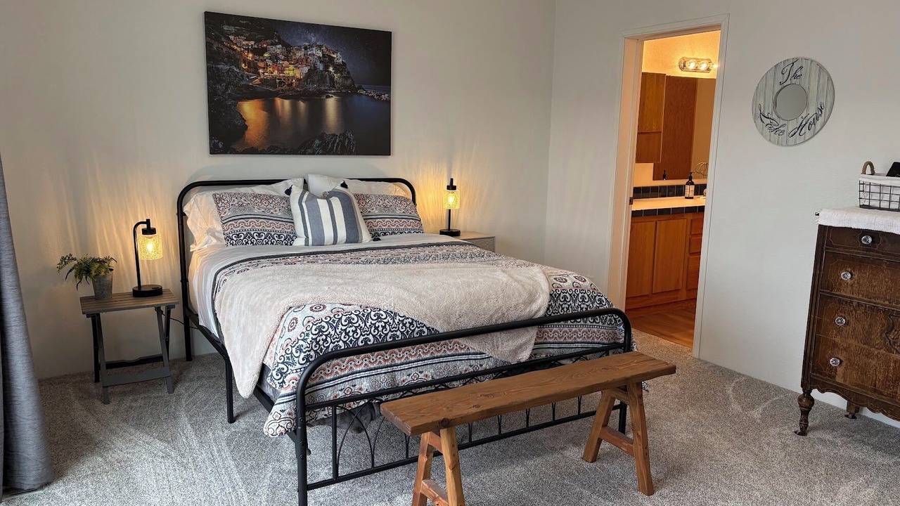 Photo of Bedroom in Davenport