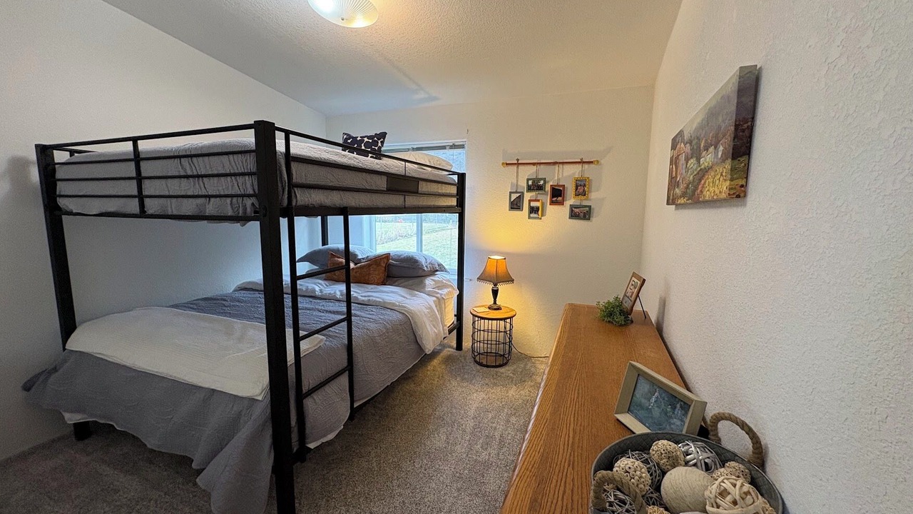 Photo of Bedroom in Davenport
