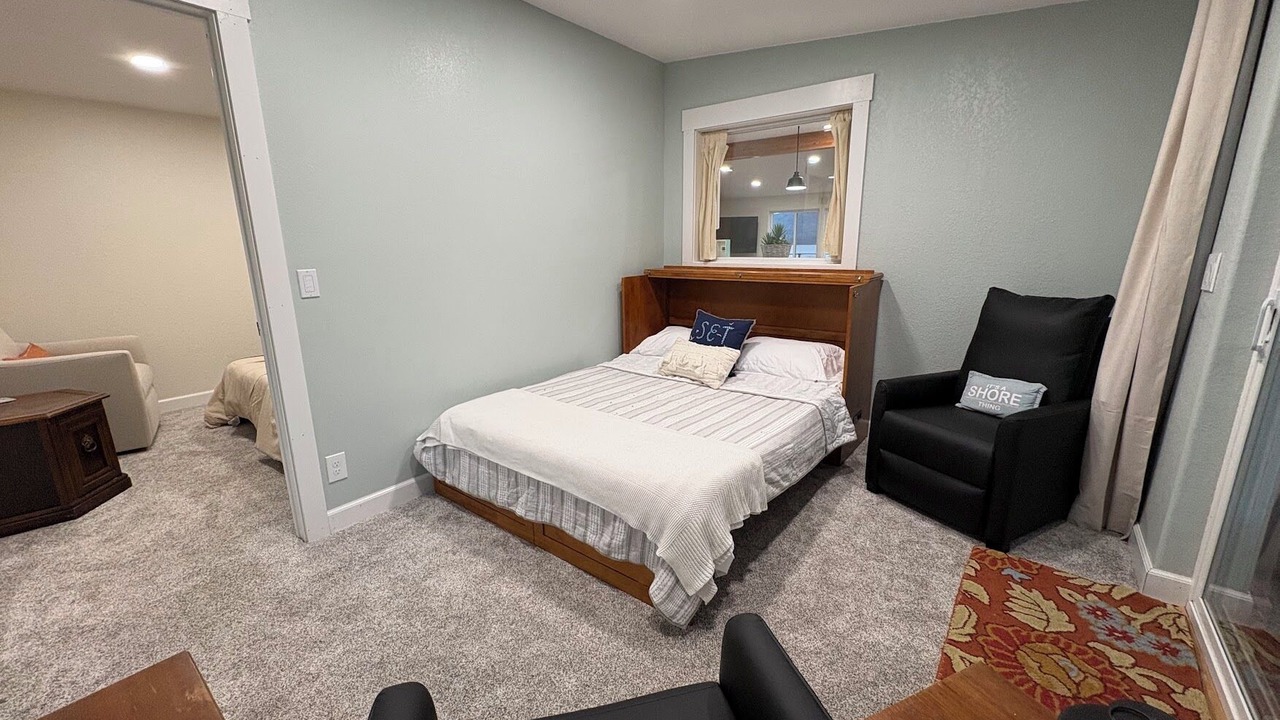 Photo of Bedroom in Davenport