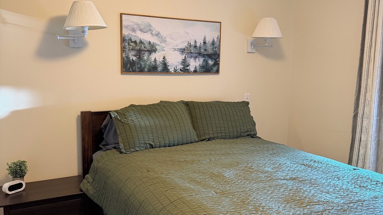 Photo of Bedroom in Manson