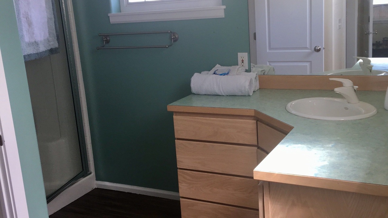 Photo of Bathroom in Manson