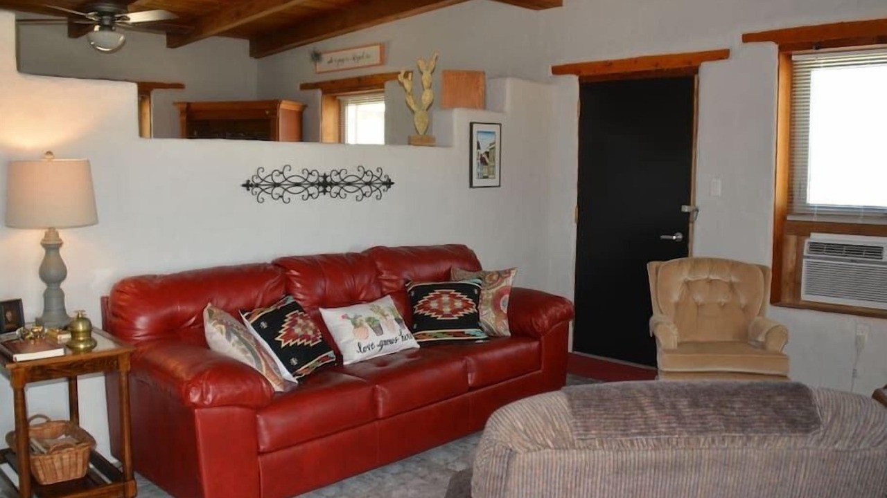 Photo of Livingroom in Study Butte-Terlingua