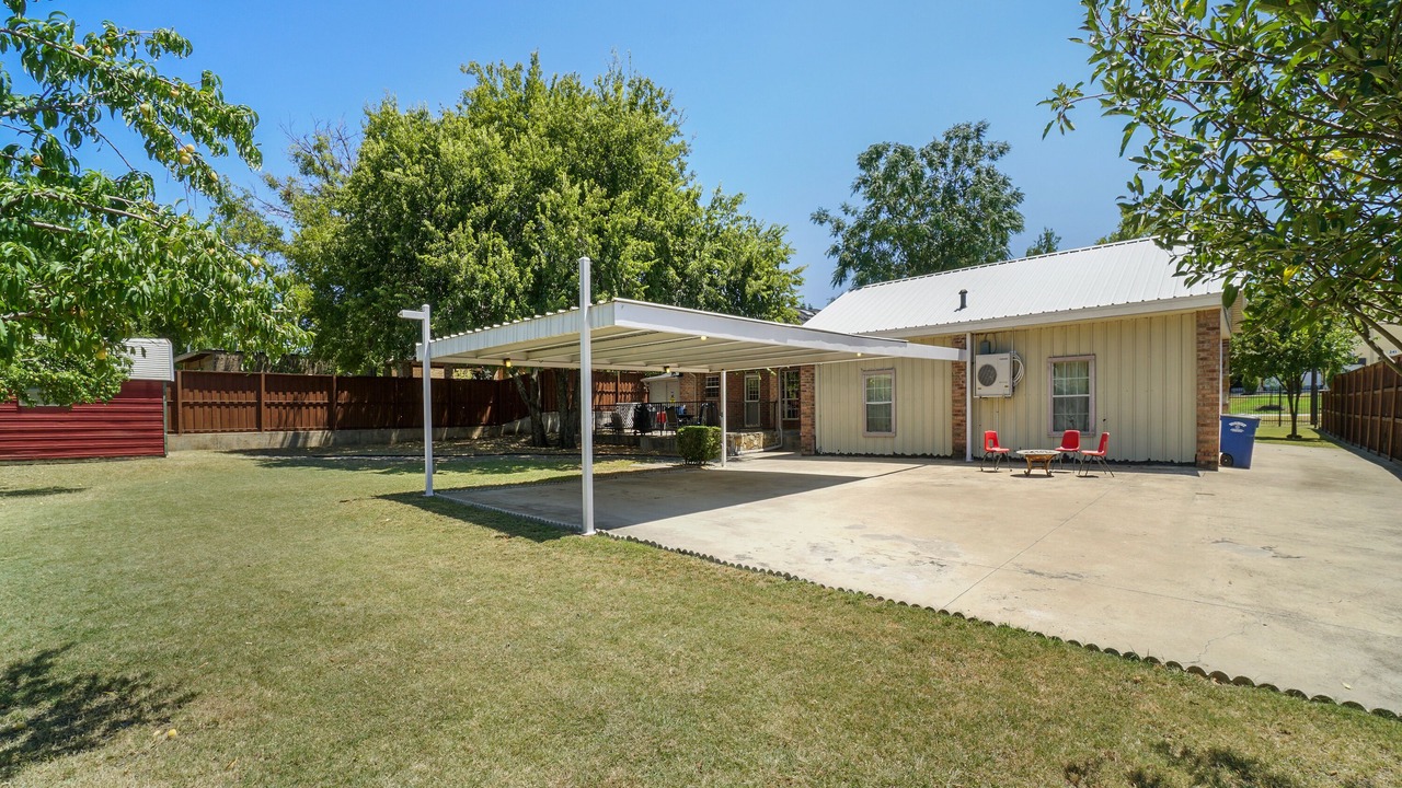 Photo of Outdoor in Dallas County