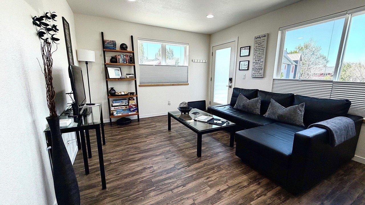 Photo of Livingroom in Longmont