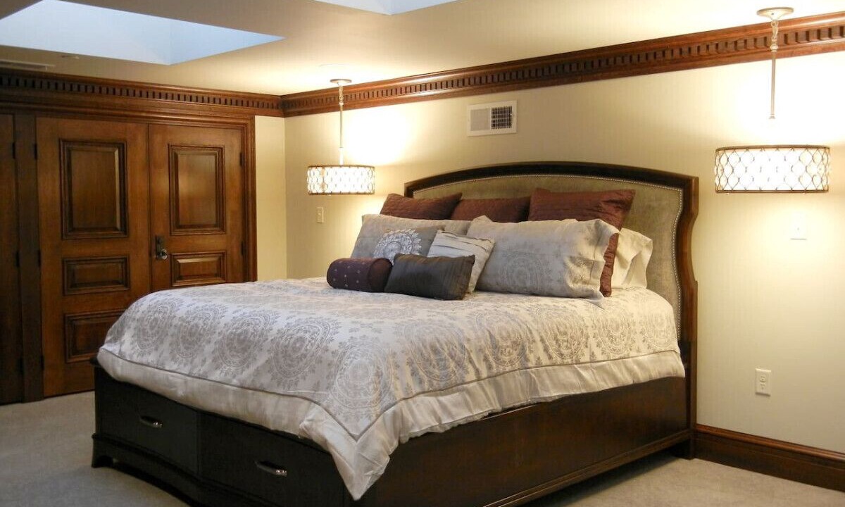 Photo of Bedroom in Downtown Lincoln