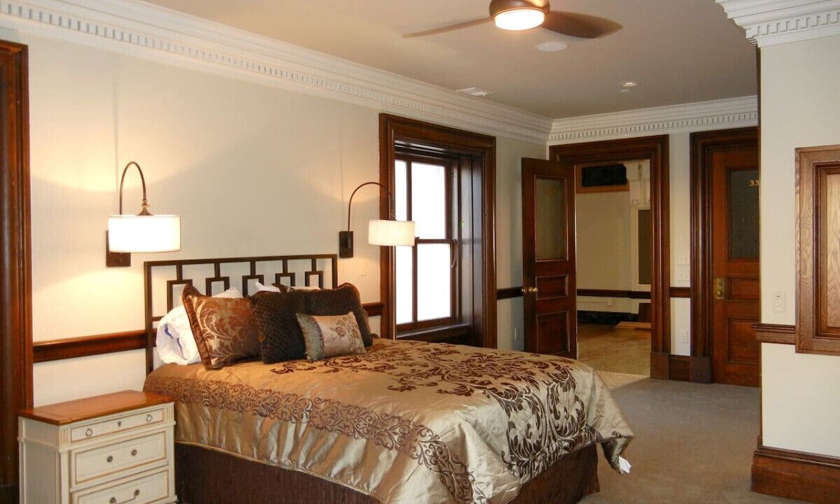 Photo of Bedroom in Downtown Lincoln