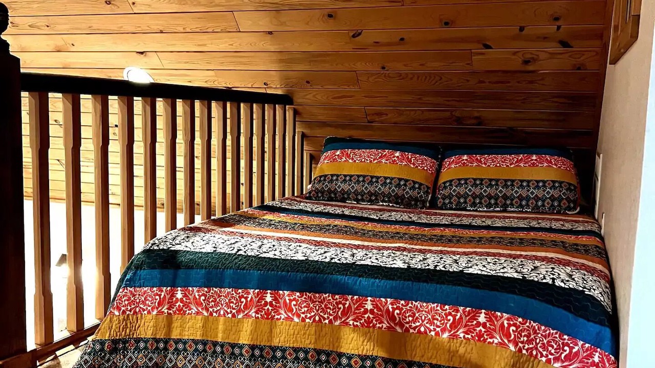 Photo of Bedroom in Silver Creek