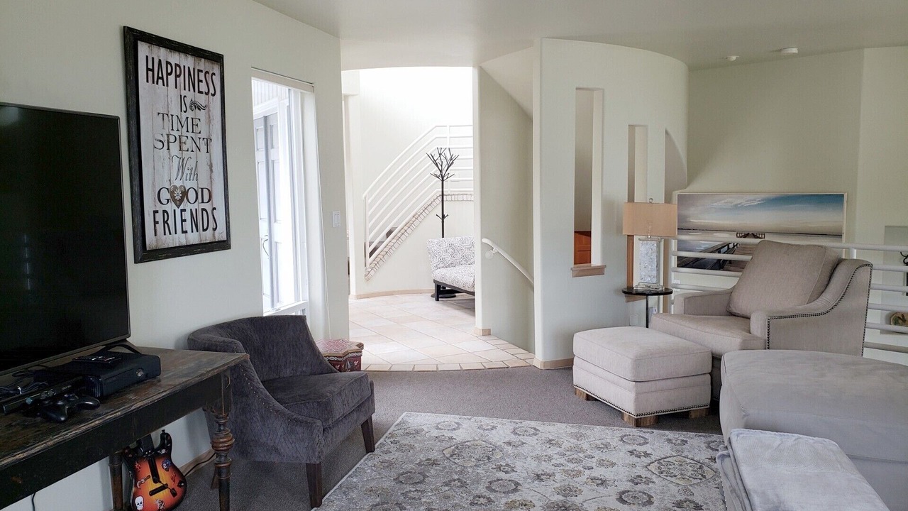 Photo of Livingroom in Chelan