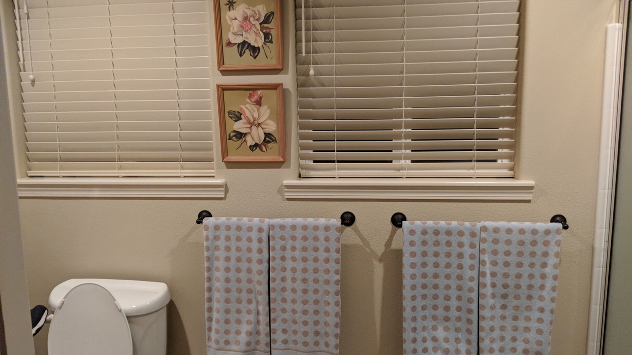 Photo of Bathroom in Sunland Estates
