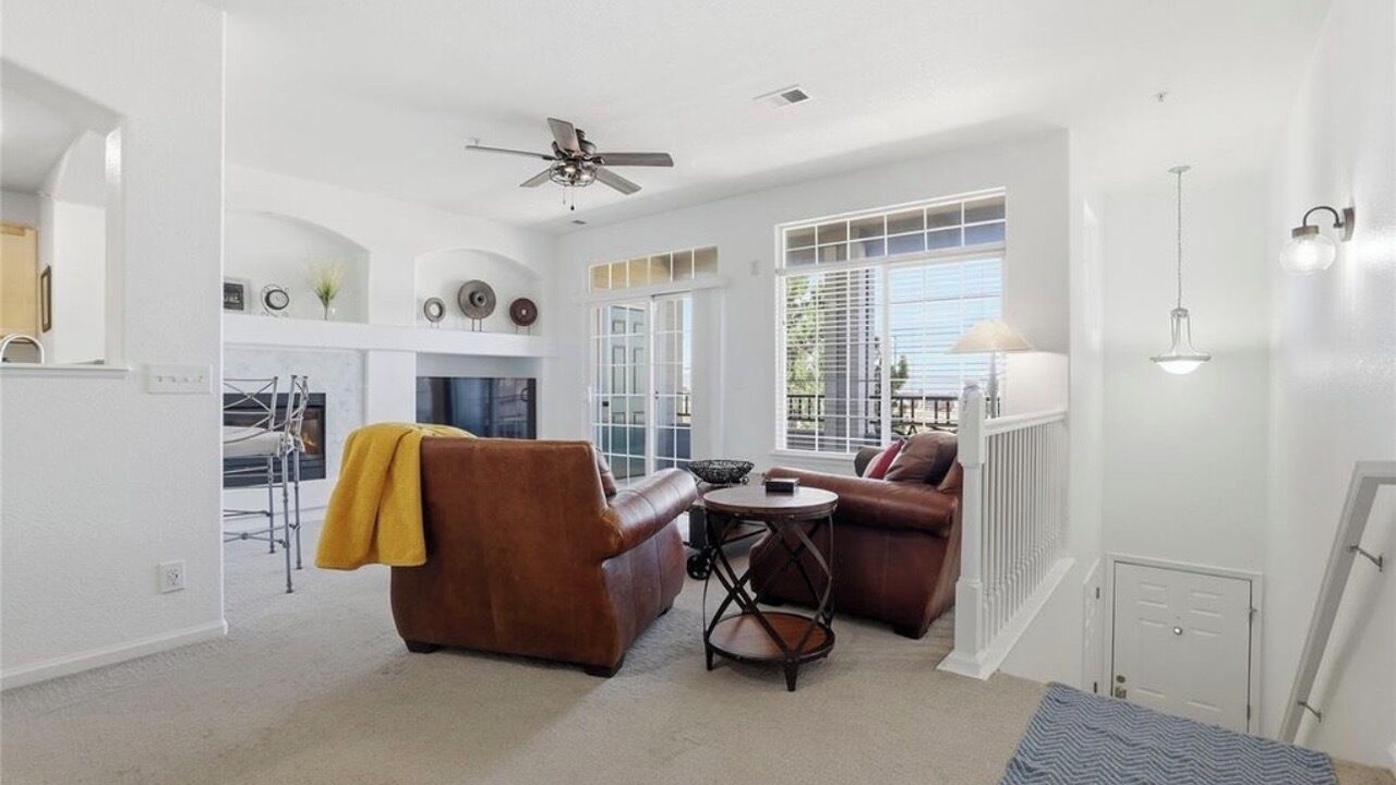 Photo of Livingroom in Castle Rock