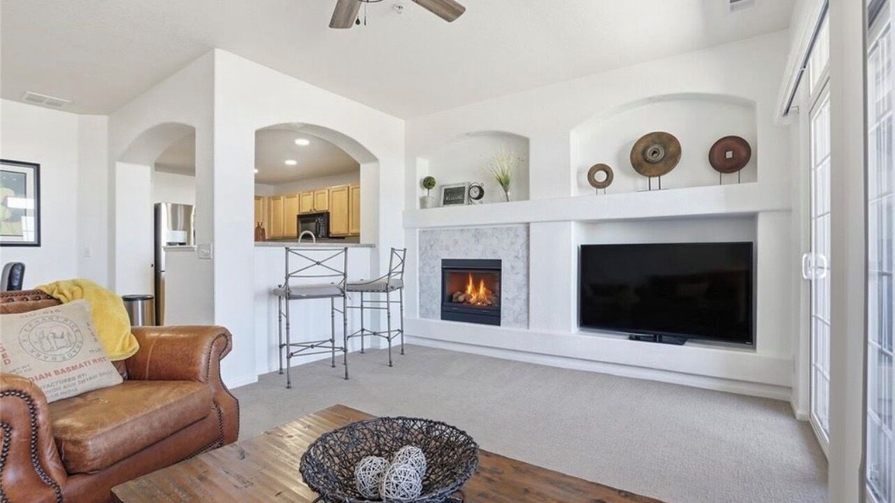 Photo of Livingroom in Castle Rock