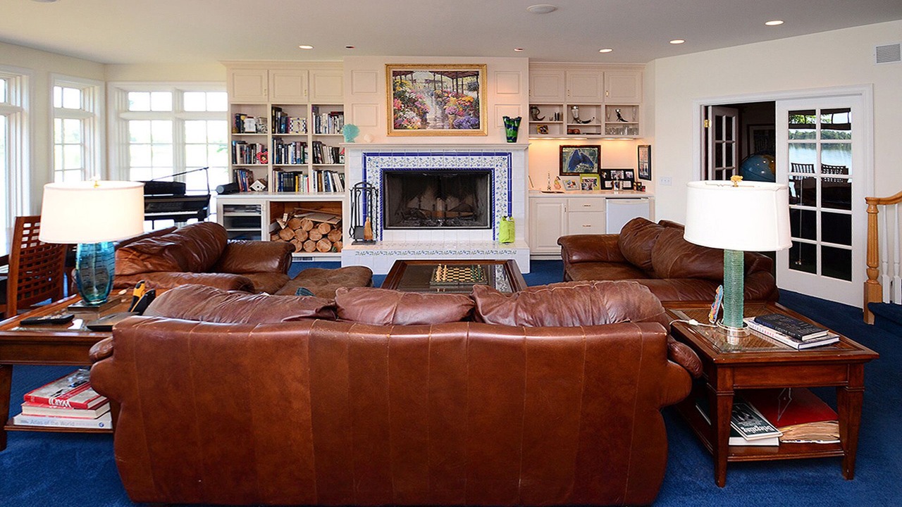Photo of Livingroom in Council Bluffs